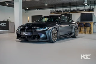 BMW M4 Coupé xDrive Competition | RACE TRACK | M Performa