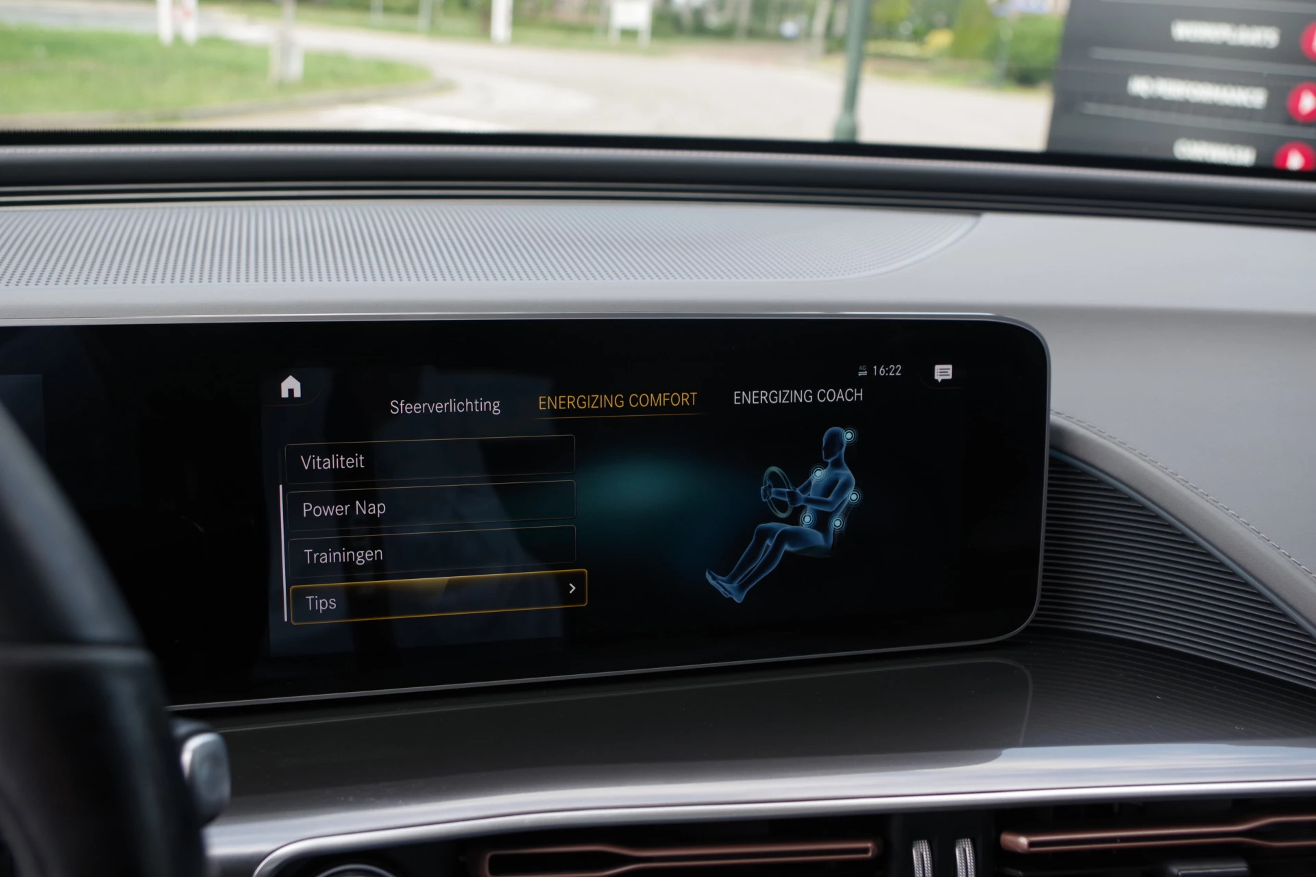 Hoofdafbeelding Mercedes-Benz EQC