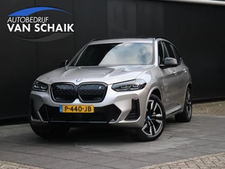 Hoofdafbeelding BMW iX3 BMW iX3 High Executive 80 kWh | M SPORT | SOH 96% | PANO-DAK  | MEMORY | LEDER | H&K | APPLE CARPLAY | 360° CAMERA |