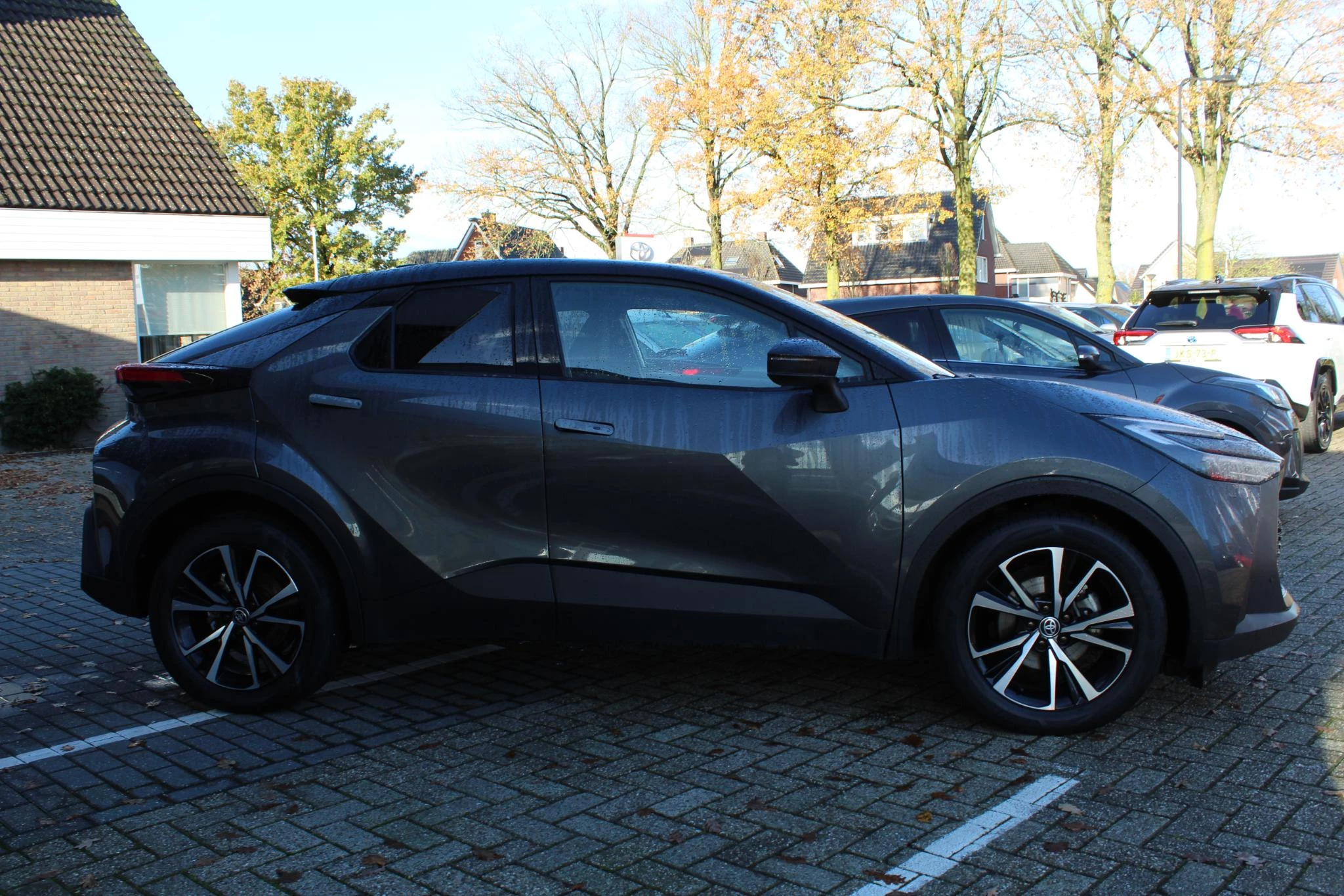 Hoofdafbeelding Toyota C-HR