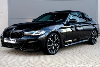 BMW 5-serie 520i | PANO | HARMAN KARDON | HEAD UP | CARPLAY |