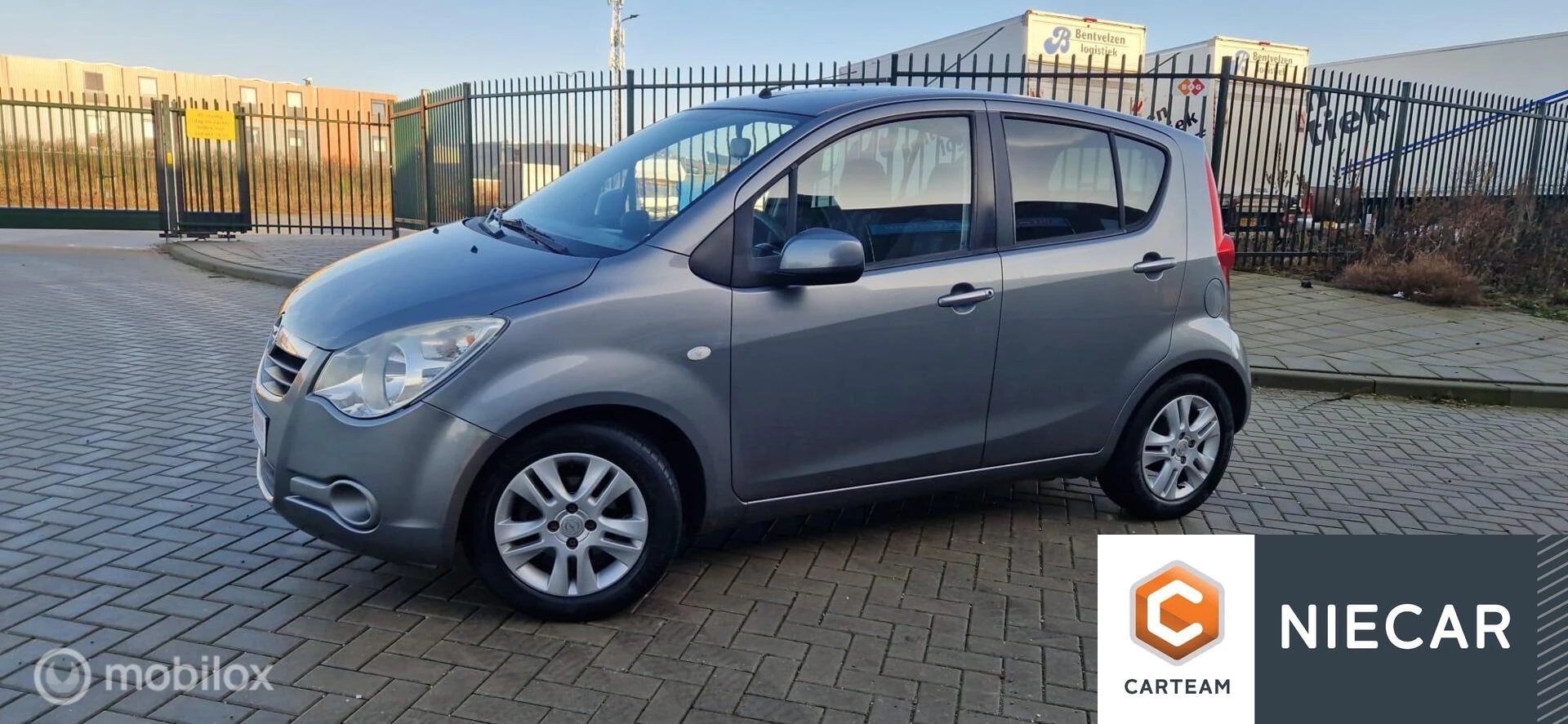 Hoofdafbeelding Opel Agila