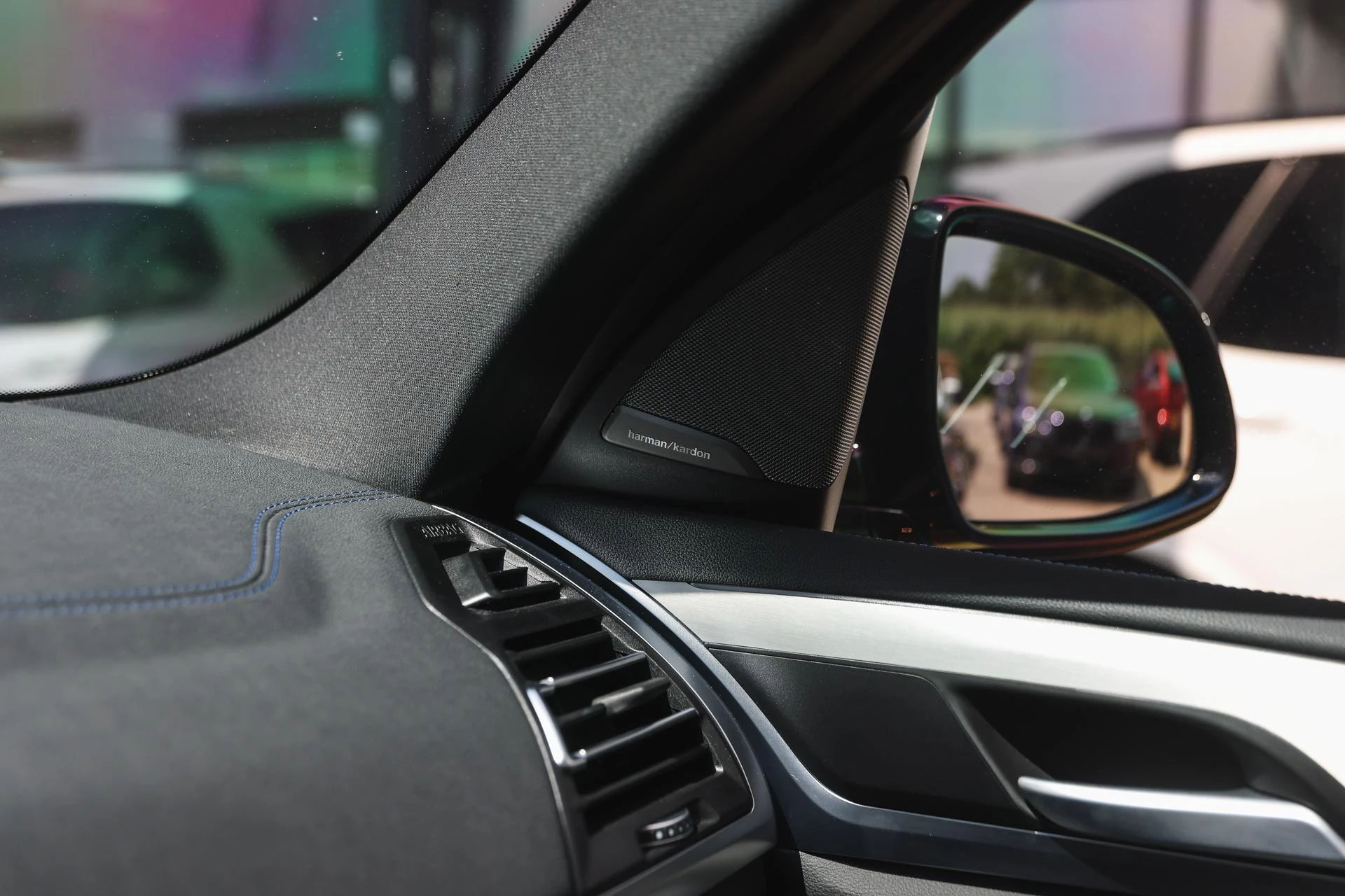 Hoofdafbeelding BMW iX3