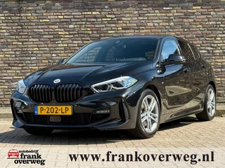 Hoofdafbeelding BMW 1 Serie BMW 1 Serie 118I M-Sport Automaat Navi LED 50 Jahre Cruise