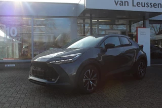 Toyota C-HR 1.8 HYBRID 140 FIRST EDITION LED AD-CRUISE EL-A.KLEP NAVI WISSER/STUUR&STOELVERW. DODEHOEKDETECTIE CLIMA KEYLESS PRIVACY GLASS