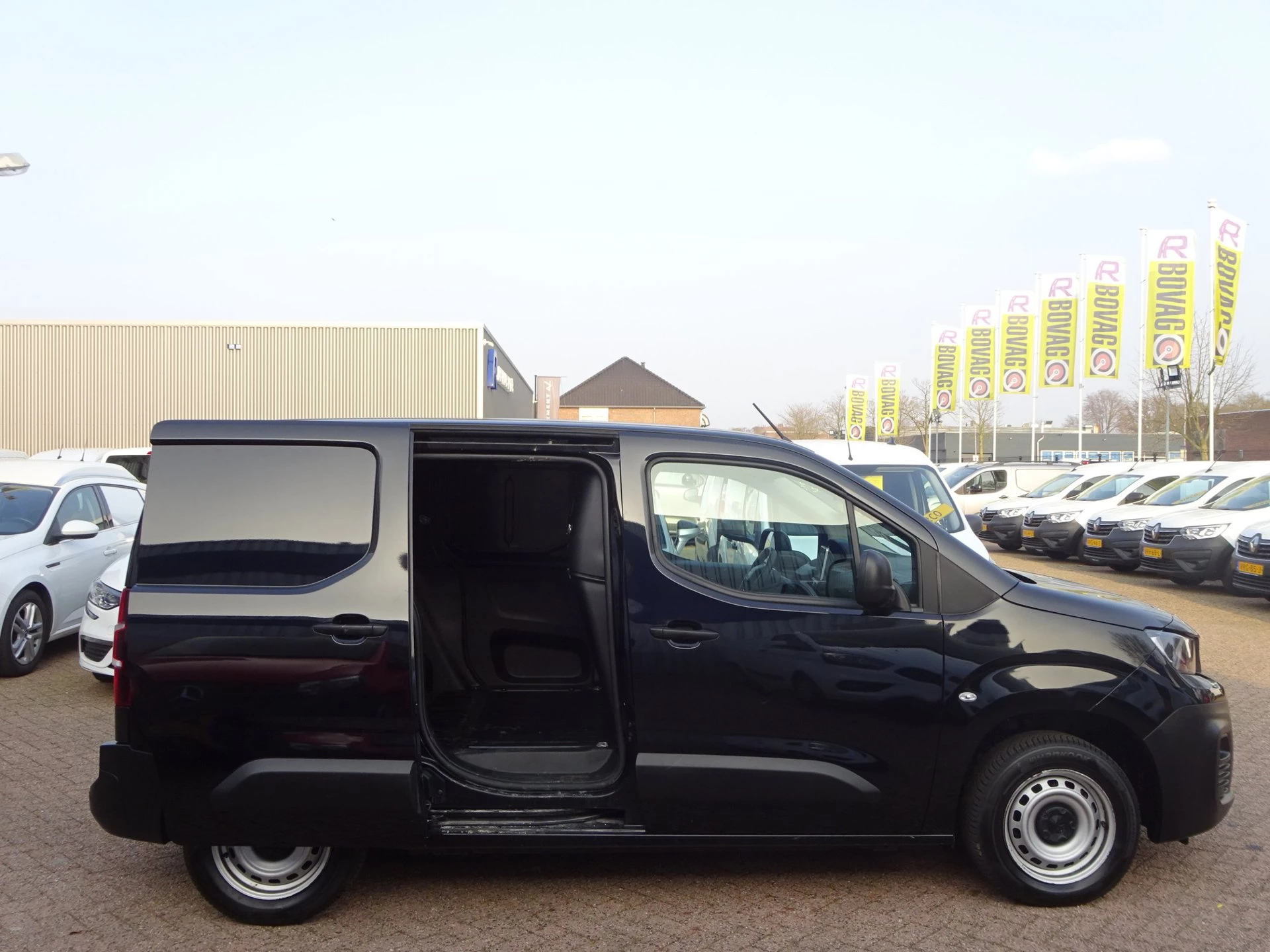 Hoofdafbeelding Peugeot Partner