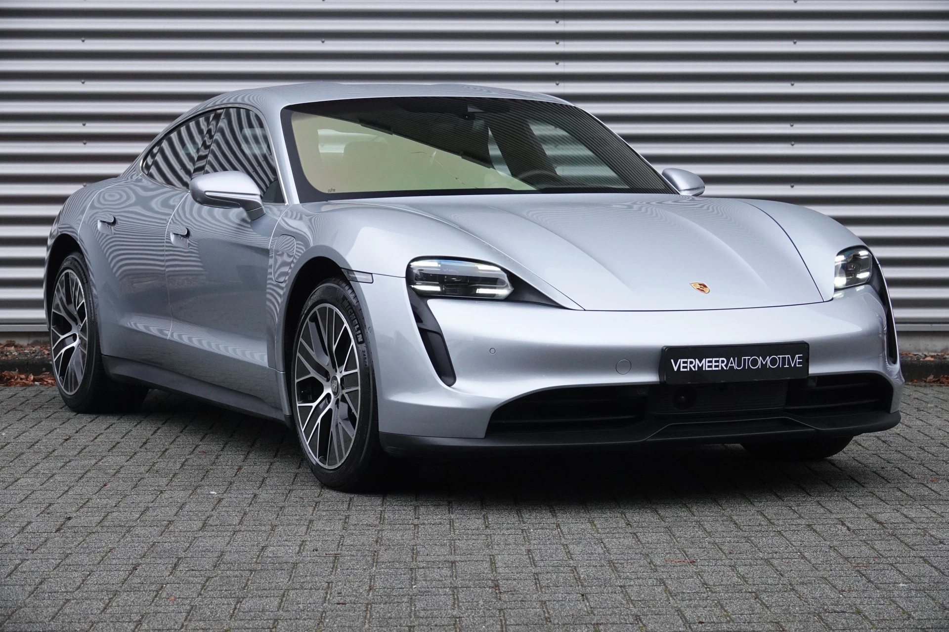 Hoofdafbeelding Porsche Taycan