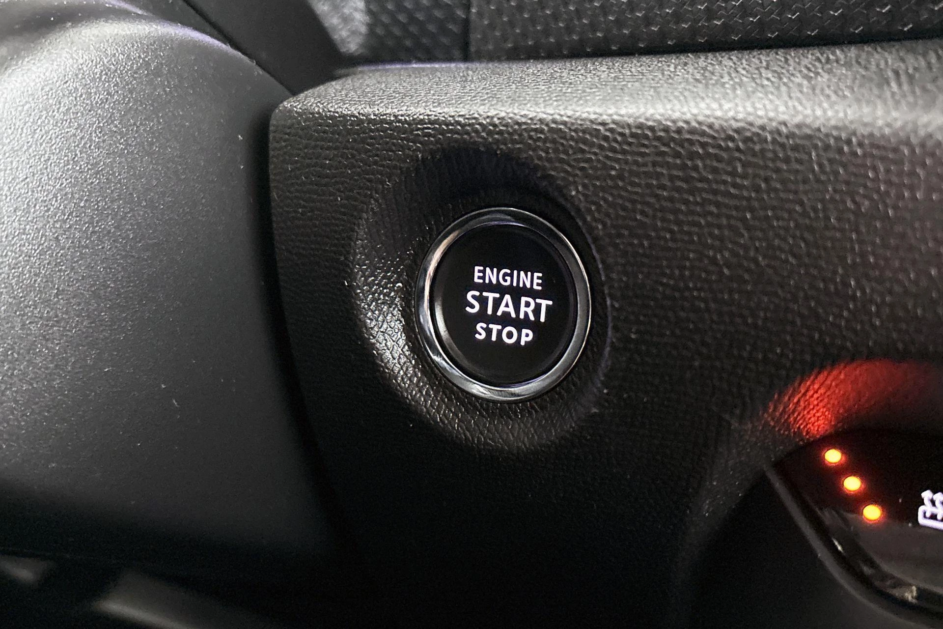 Hoofdafbeelding Citroën ë-C4 X