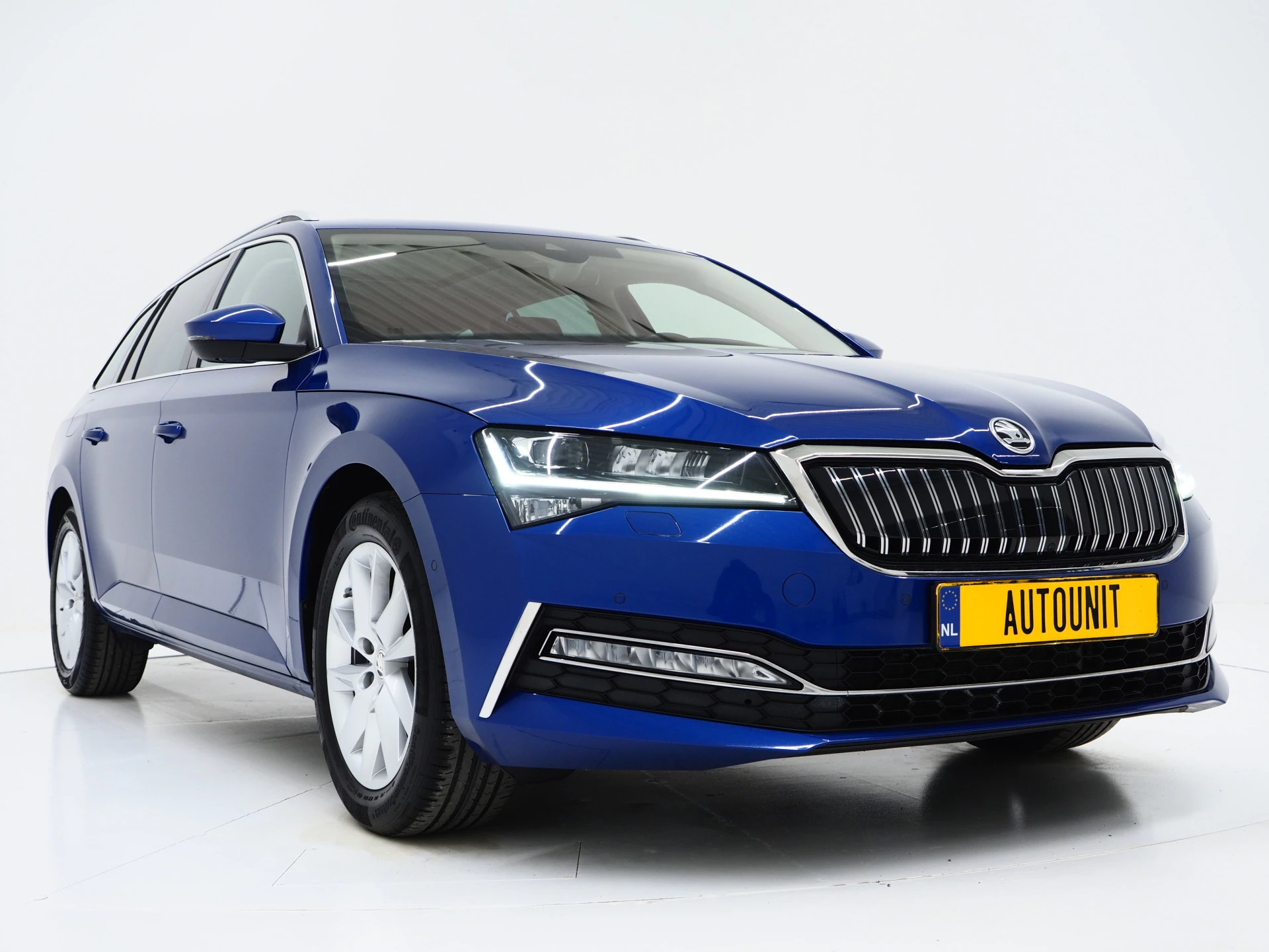 Hoofdafbeelding Škoda Superb