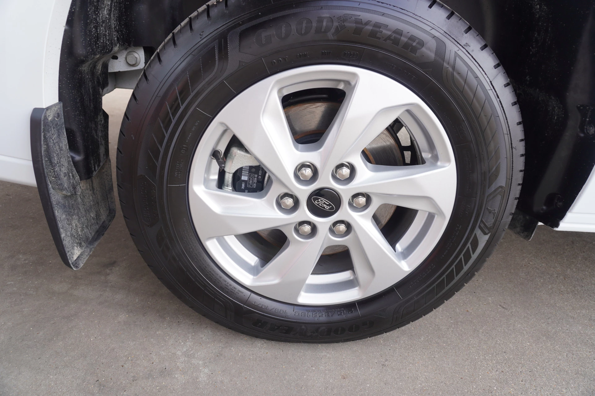 Hoofdafbeelding Ford E-Transit