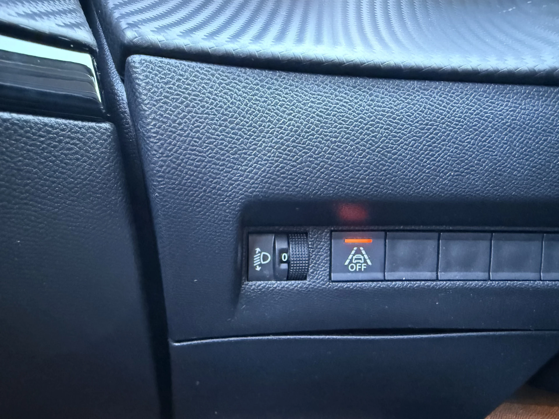 Hoofdafbeelding Peugeot e-2008