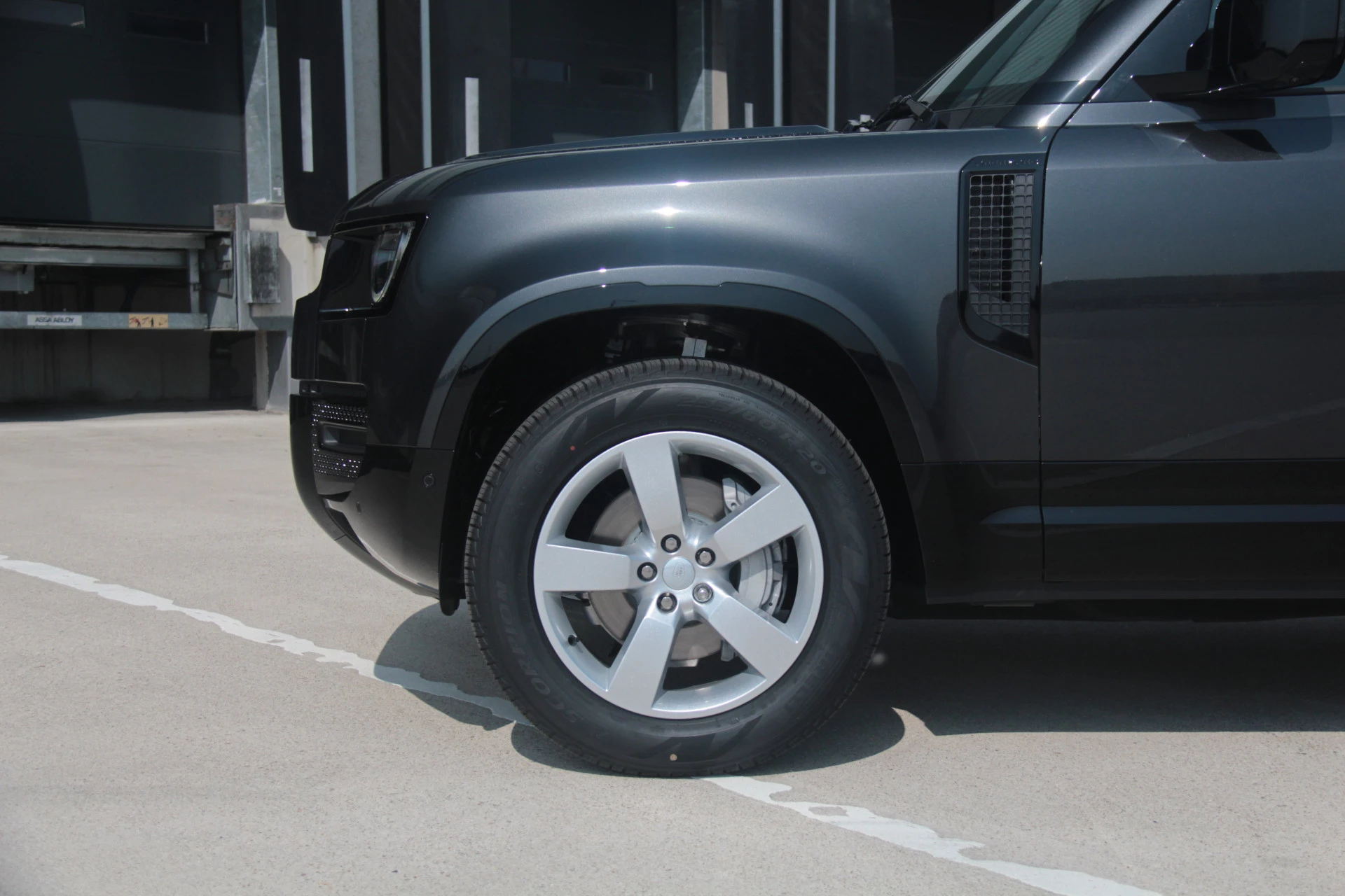 Hoofdafbeelding Land Rover Defender