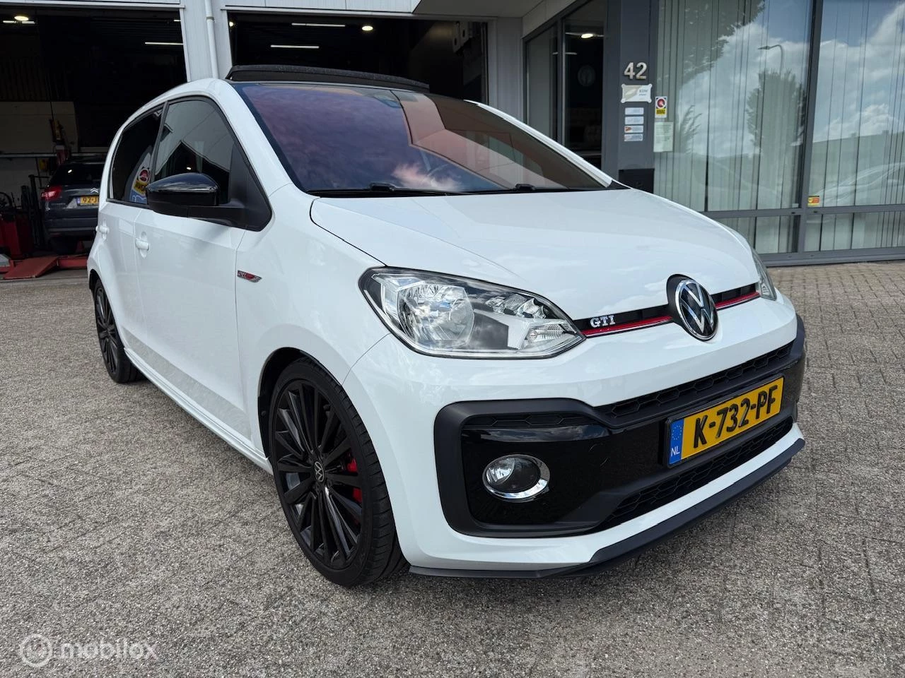 Hoofdafbeelding Volkswagen up!