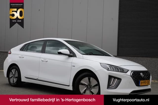 Hoofdafbeelding Hyundai IONIQ Hyundai IONIQ 1.6 GDi Hybrid/Facelift/Matrix-LED/Carplay/Infinity-sound/Camera/Cruise
