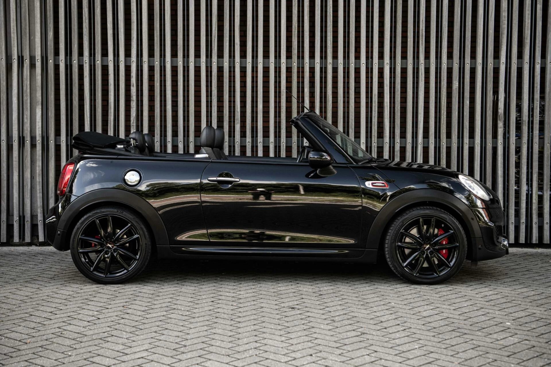 Hoofdafbeelding MINI Cooper Cabrio