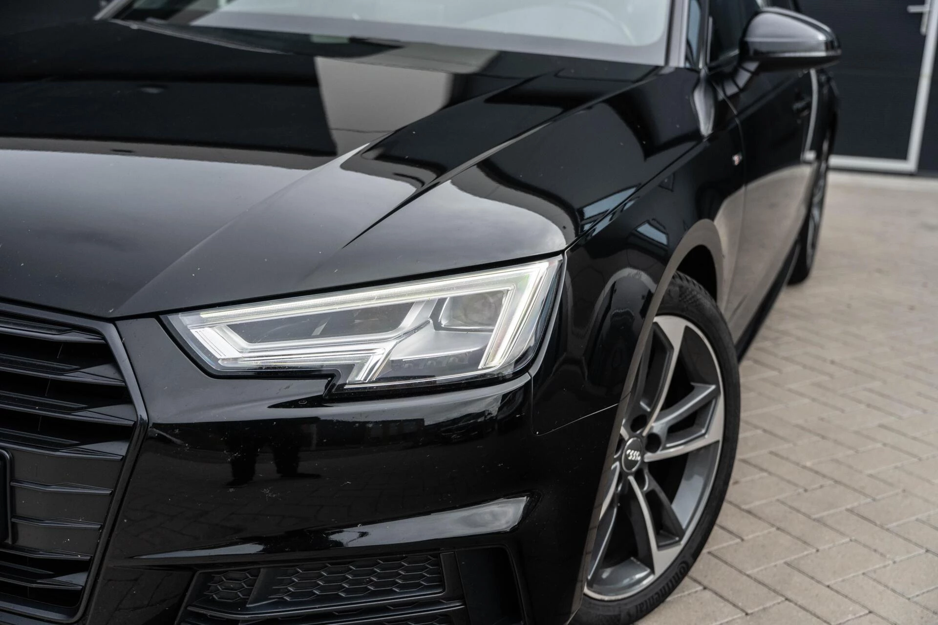Hoofdafbeelding Audi A4