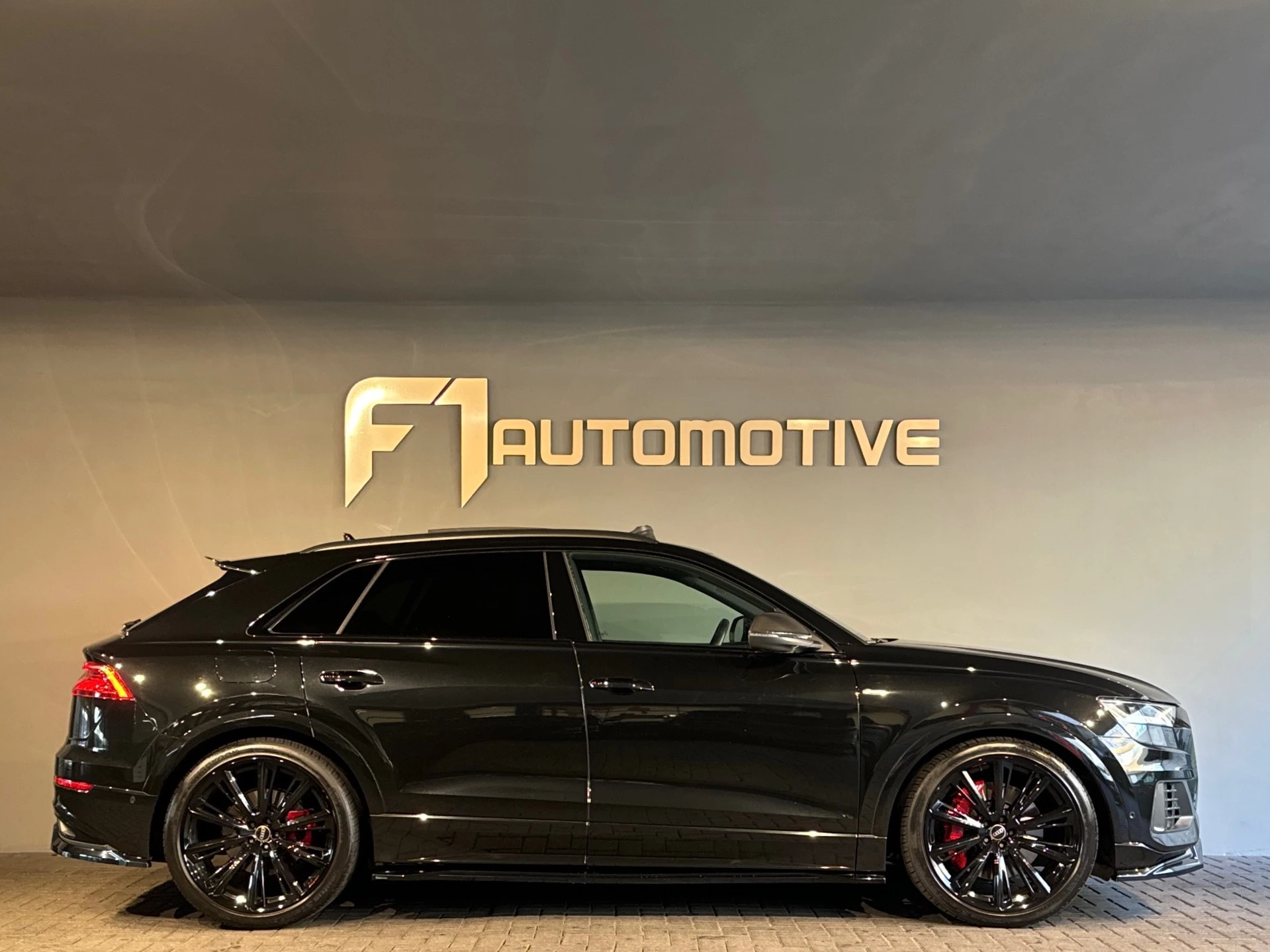 Hoofdafbeelding Audi Q8