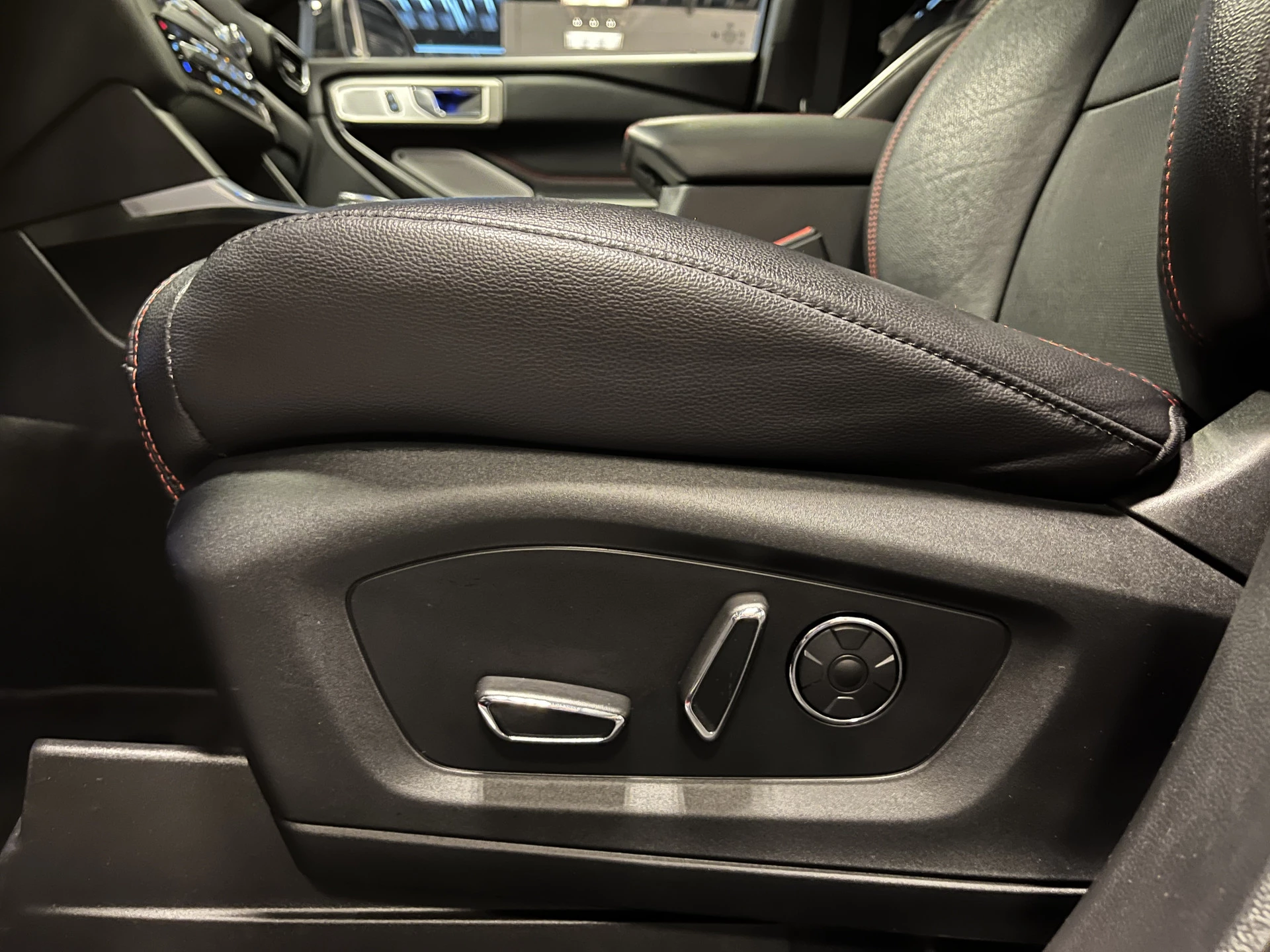 Hoofdafbeelding Ford Explorer