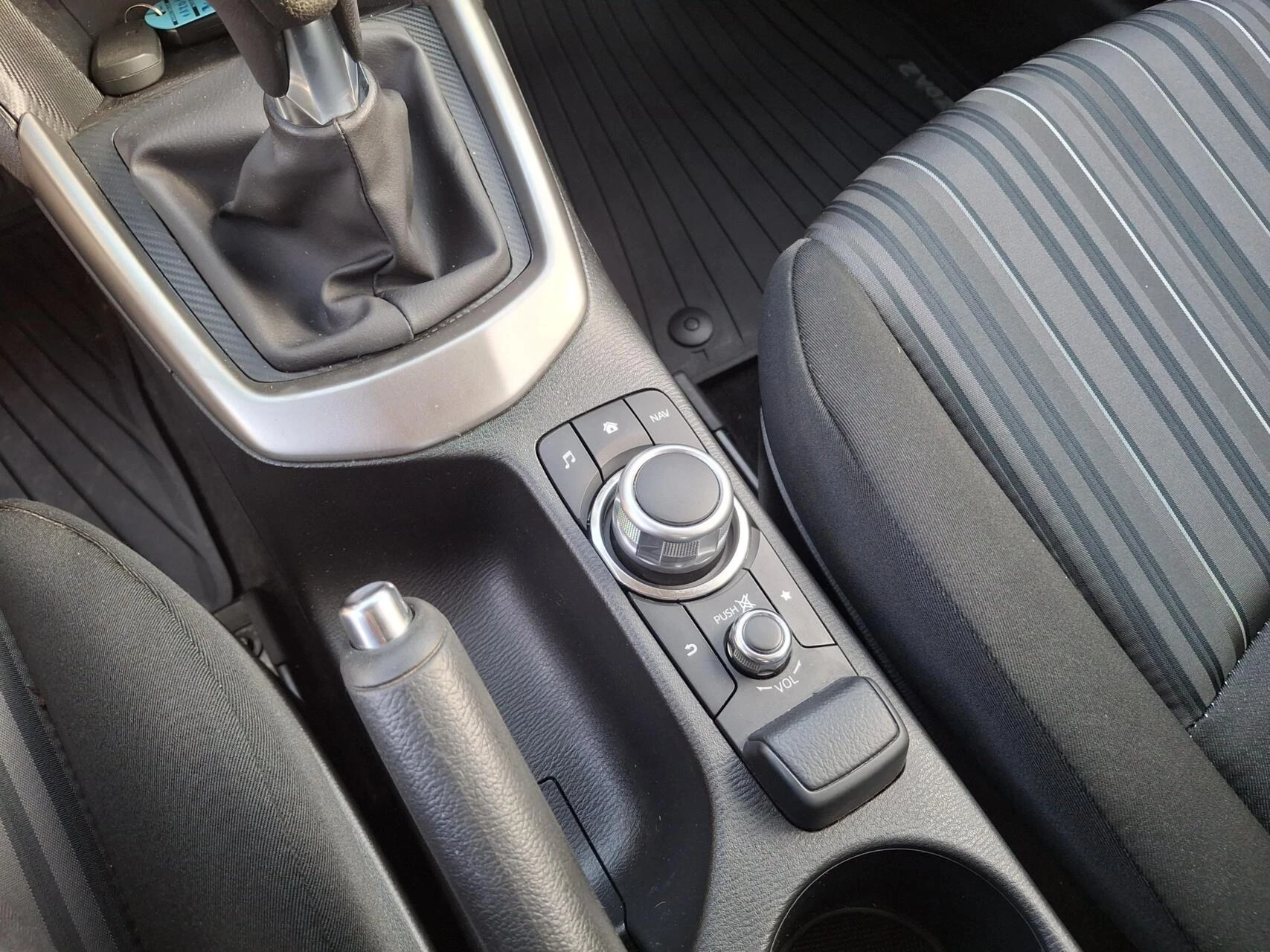 Hoofdafbeelding Mazda 2