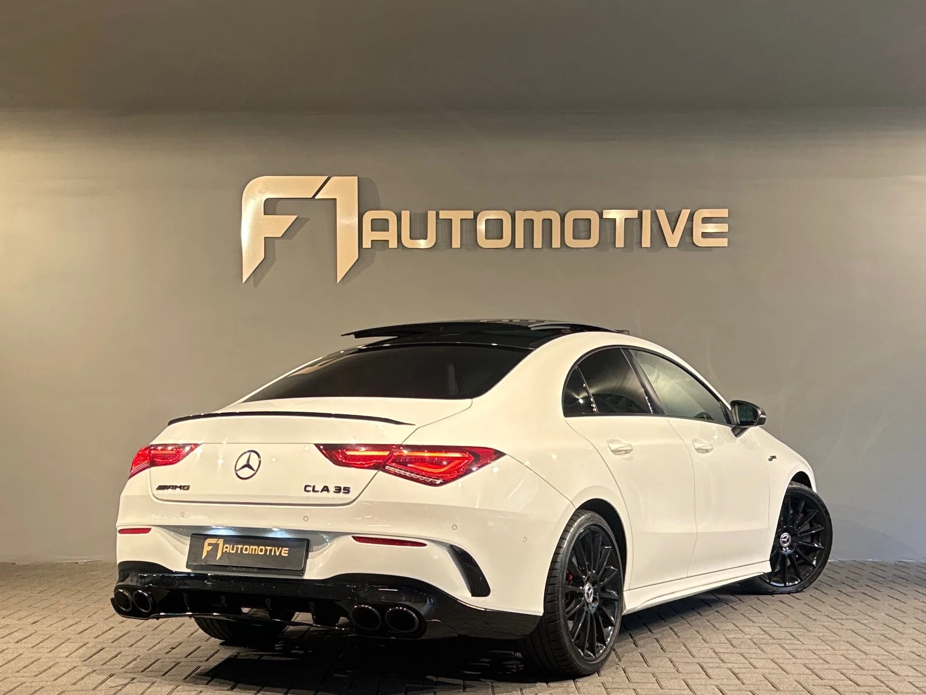 Hoofdafbeelding Mercedes-Benz CLA