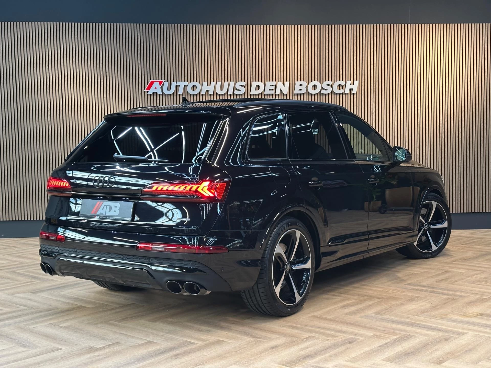 Hoofdafbeelding Audi Q7