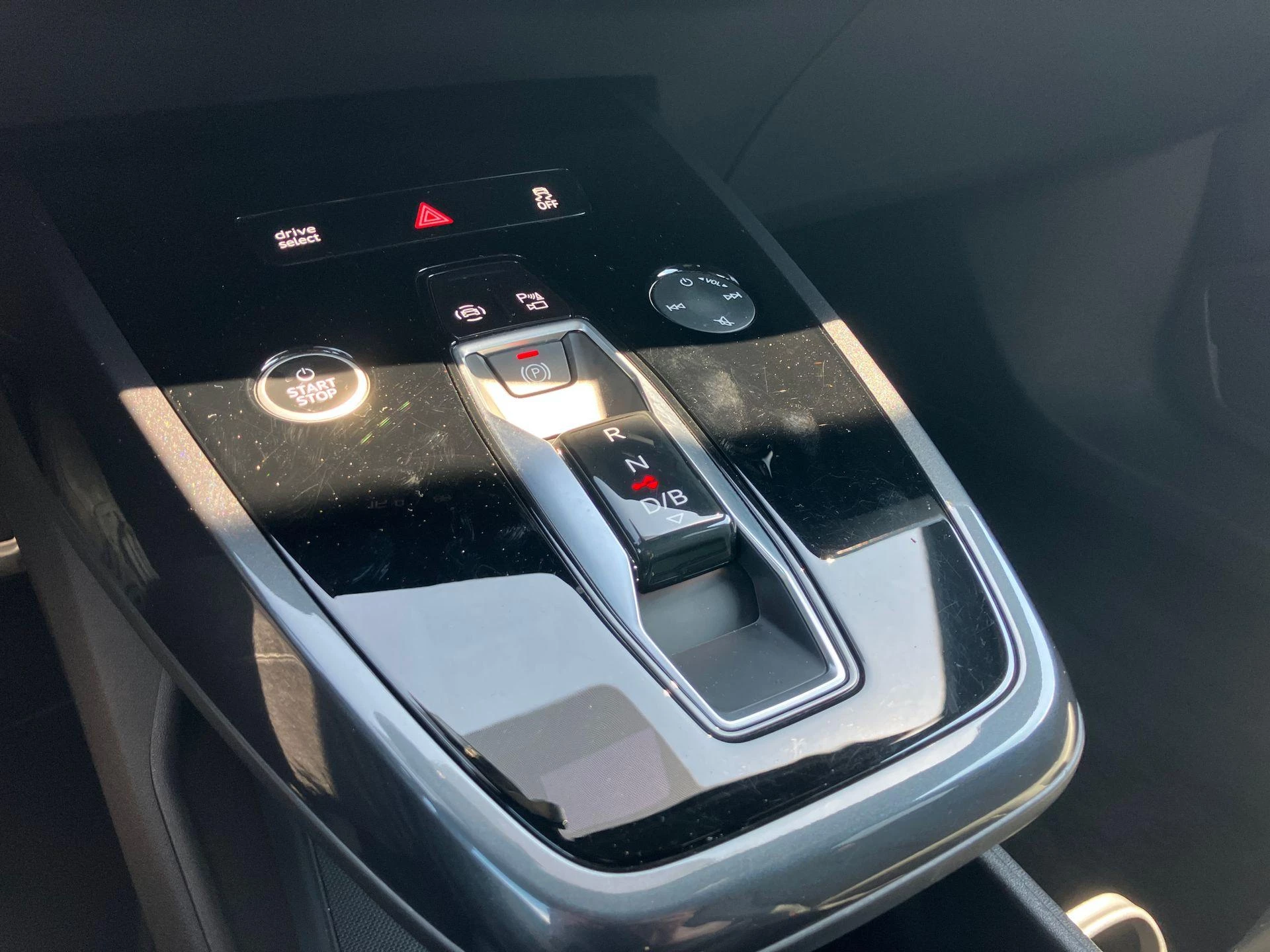 Hoofdafbeelding Audi Q4 e-tron