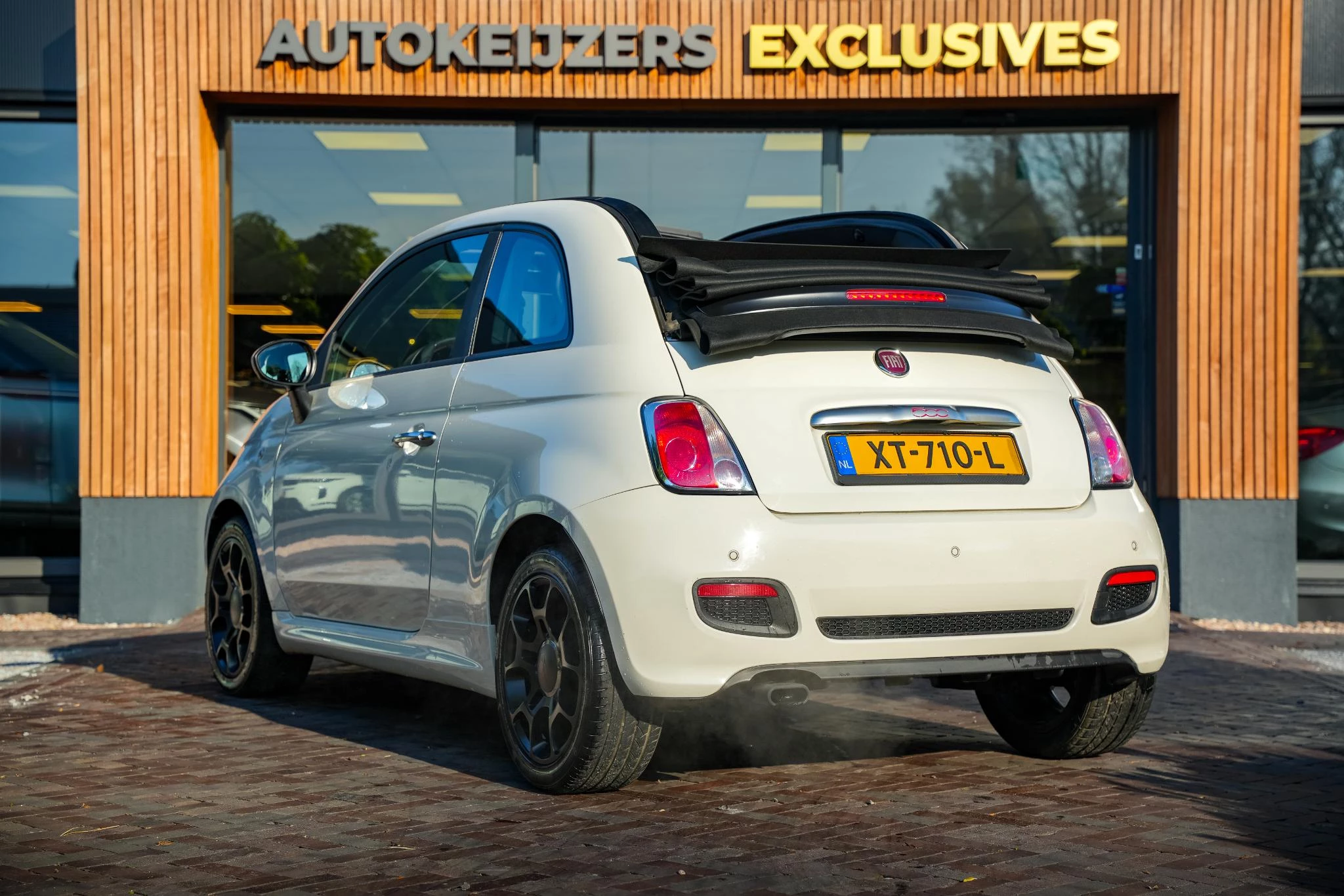 Hoofdafbeelding Fiat 500C