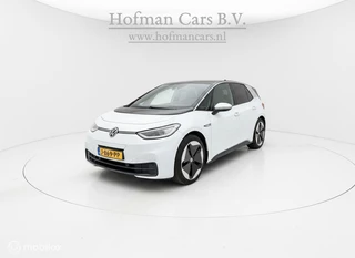 Volkswagen ID.3 First Plus 58 kWh | Panoramadak | Trekhaak | 20" Velgen | Massagestoel | 85.987 km | 09/2020