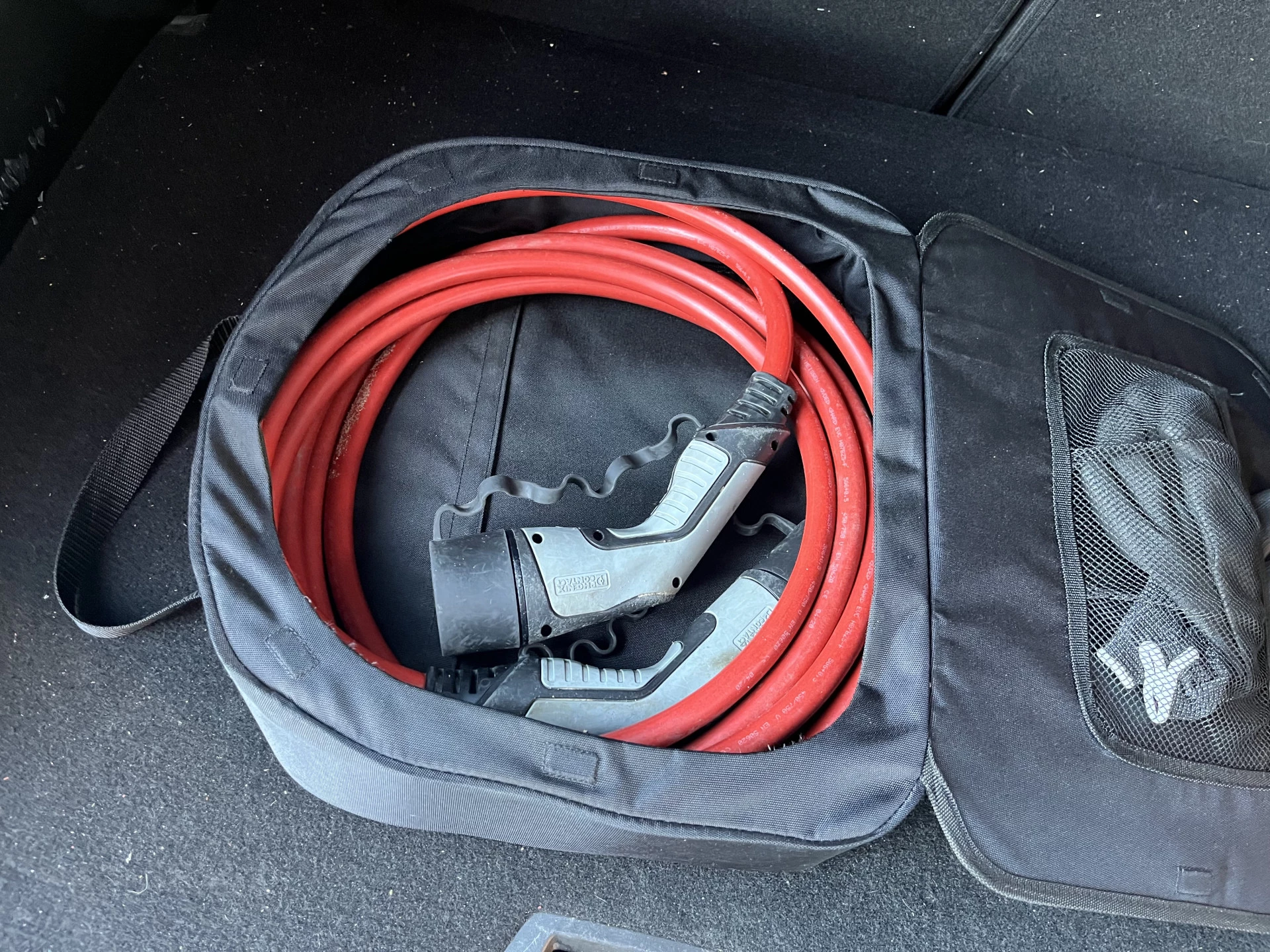 Hoofdafbeelding Peugeot e-2008