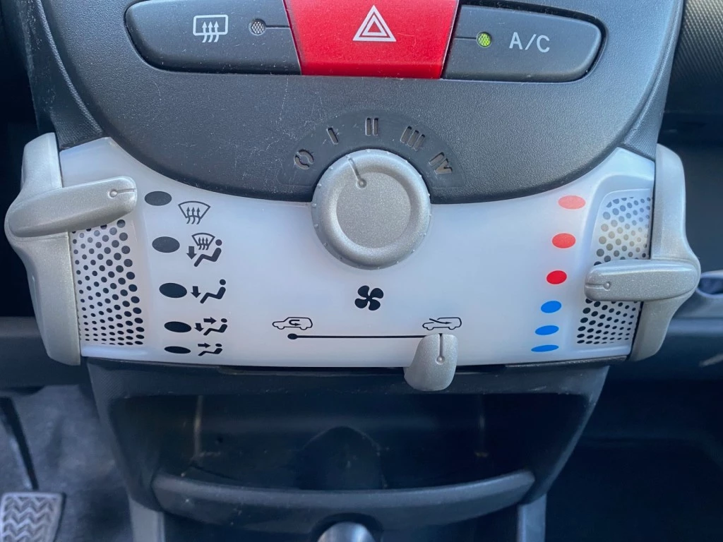 Hoofdafbeelding Peugeot 107