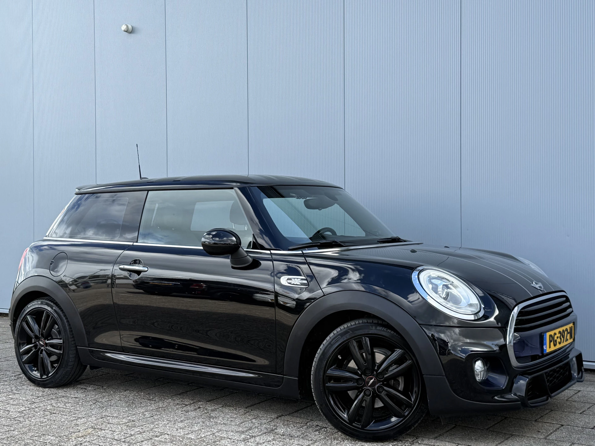 Hoofdafbeelding MINI Cooper