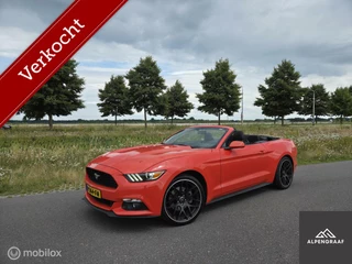 Hoofdafbeelding Ford Mustang Ford Mustang  3.8i V6 Convertible 2015