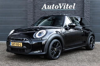 MINI Electric Mini Cooper SE Classic Trim | Tot 27 Dec. €2.000,- subsidie !| Panodak | Achteruitrijcamera | Sportleder | Harman & Kardon | Stoelverwarming