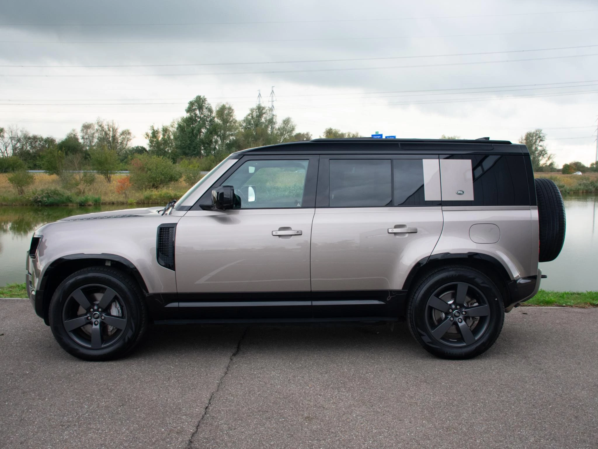 Hoofdafbeelding Land Rover Defender
