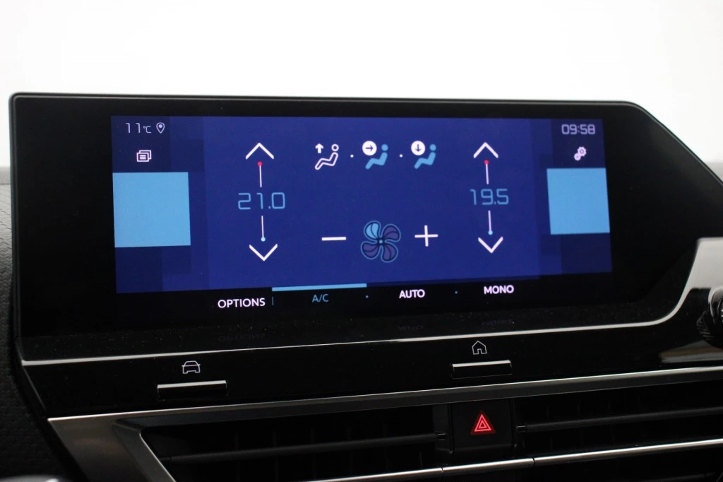 Hoofdafbeelding Citroën ë-C4 X