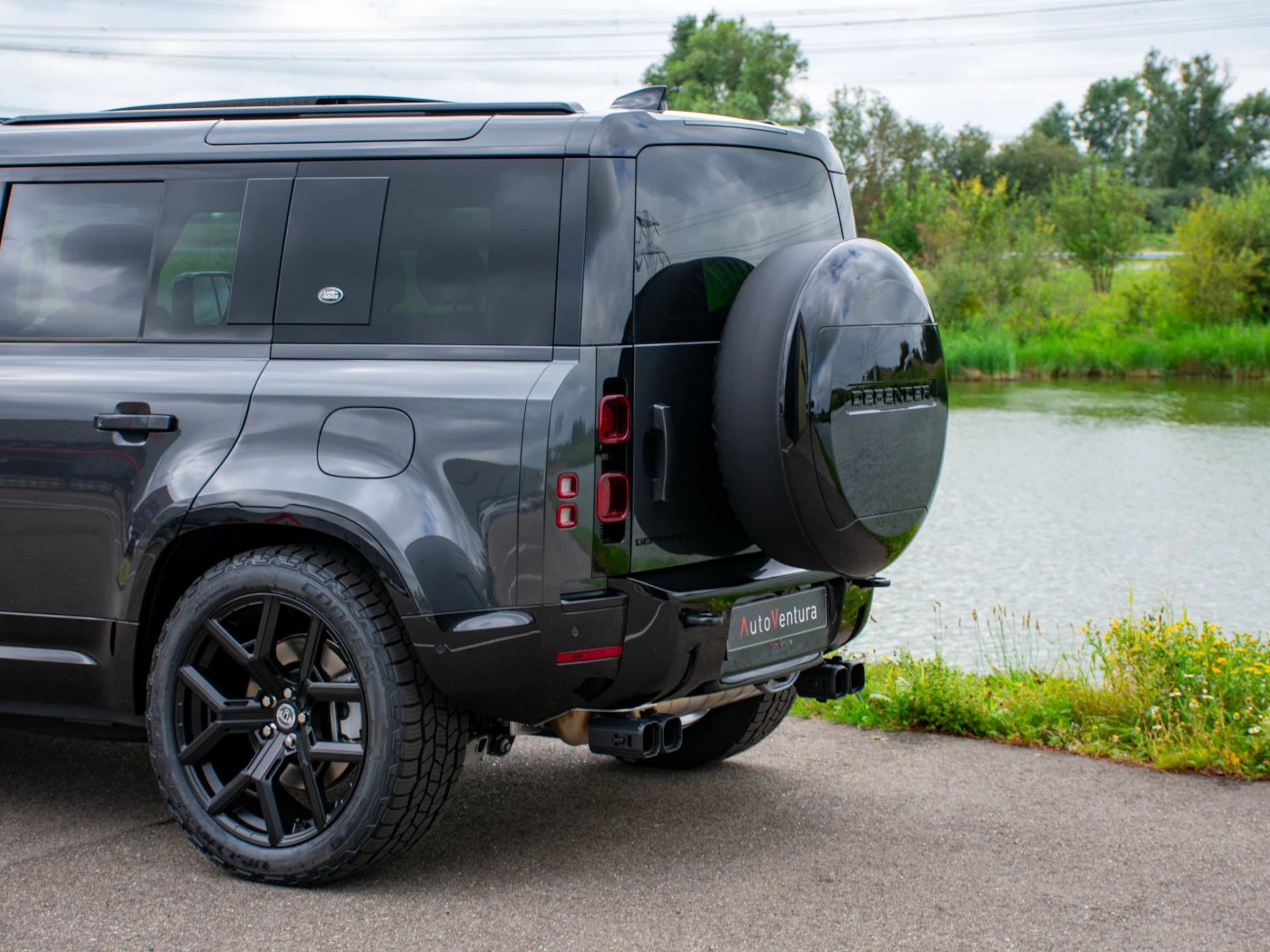 Hoofdafbeelding Land Rover Defender