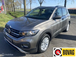 Hoofdafbeelding Volkswagen T-Cross Volkswagen T-Cross 1.0 TSII Navigatie I DAB I Sportvelgen I