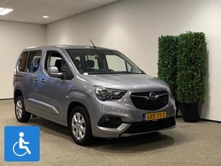 Opel Combo L1 Rolstoelauto 4+1