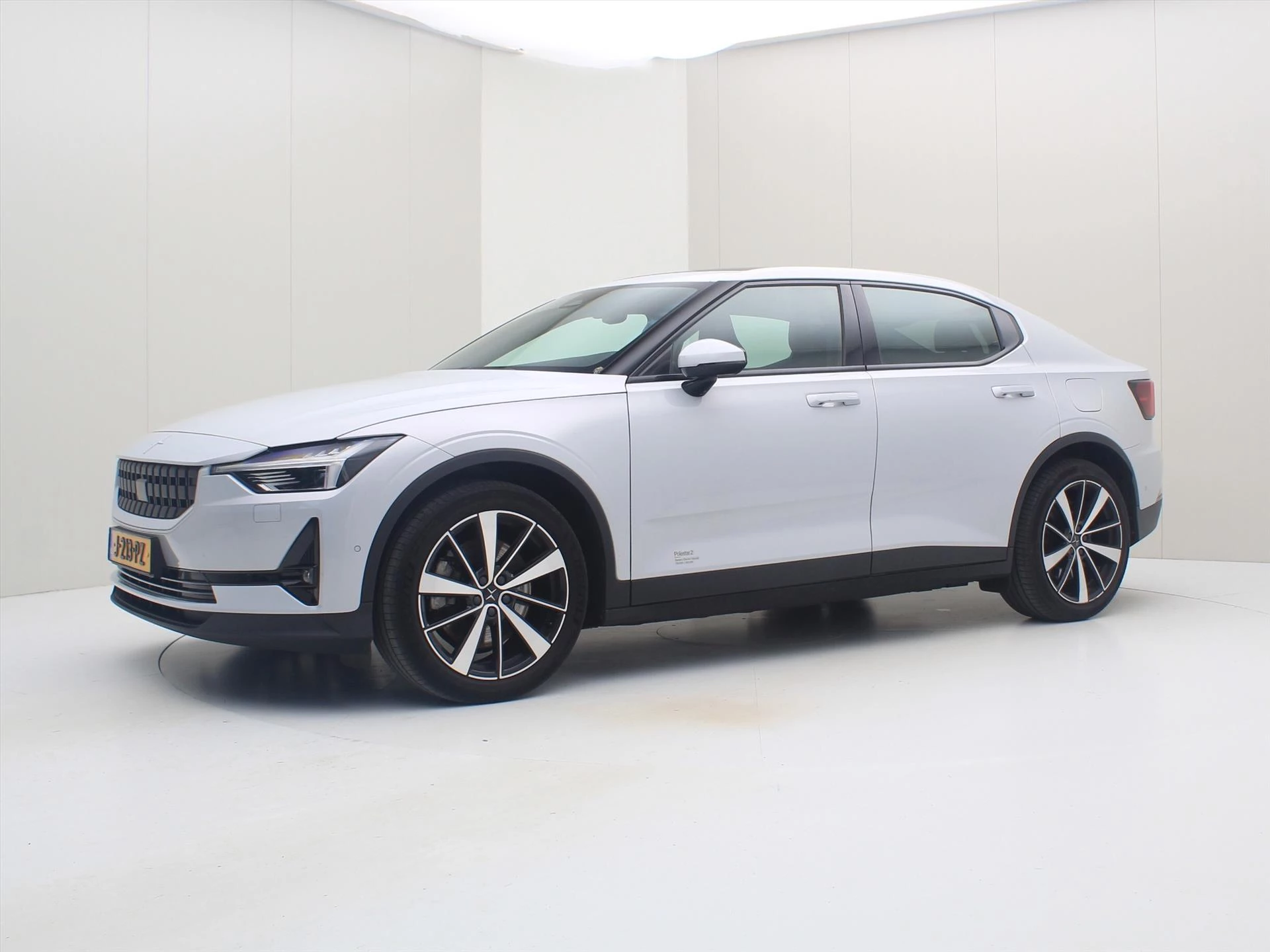 Hoofdafbeelding Polestar 2