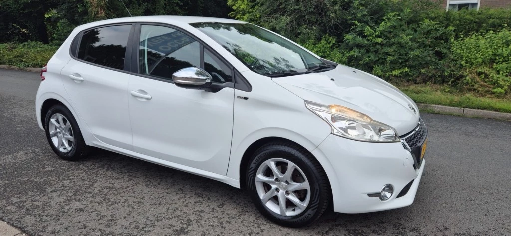 Hoofdafbeelding Peugeot 208