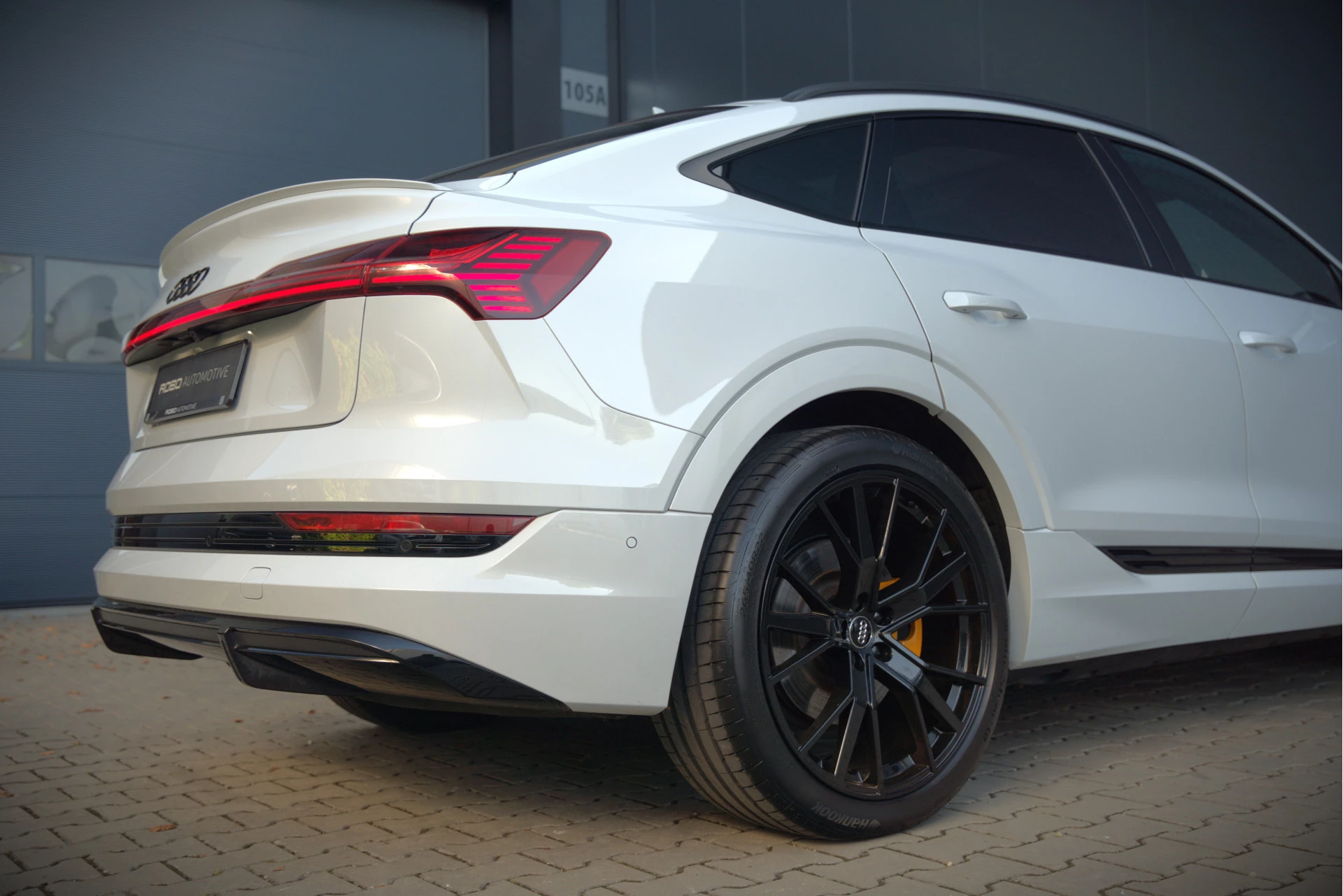 Hoofdafbeelding Audi e-tron