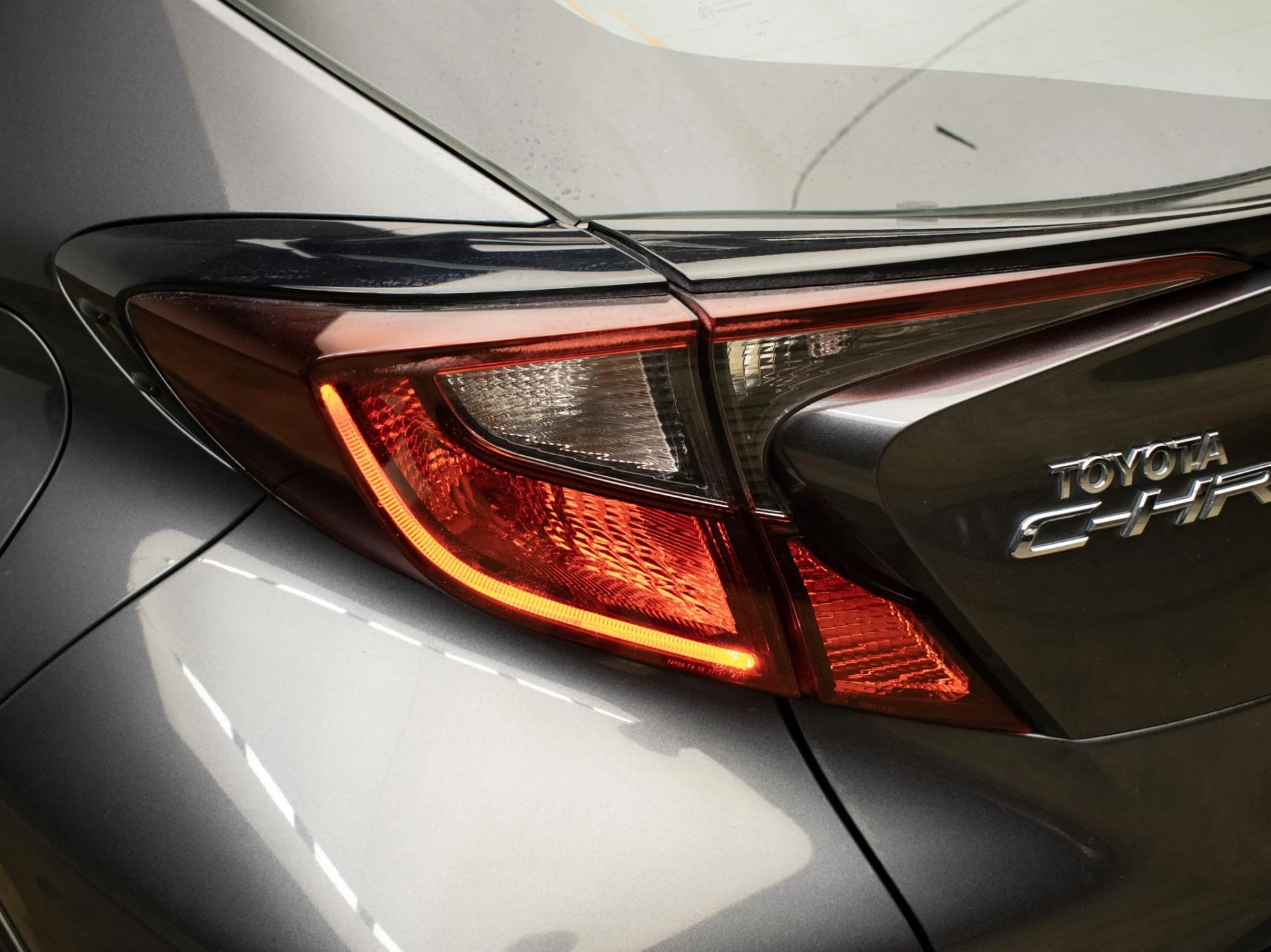 Hoofdafbeelding Toyota C-HR