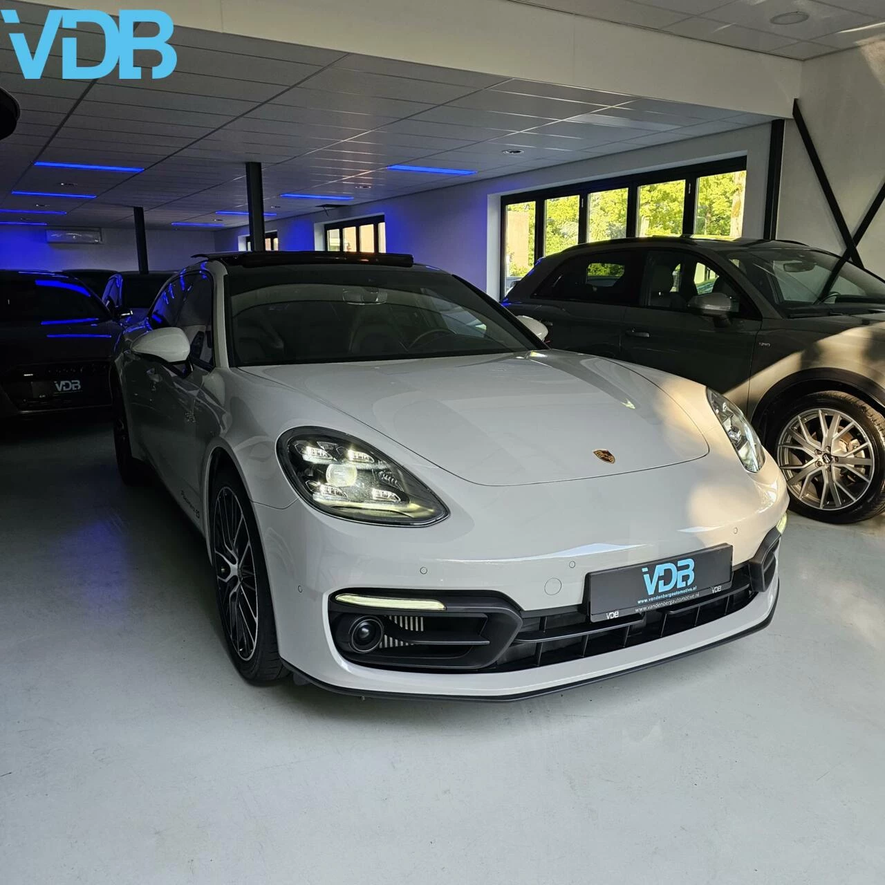 Hoofdafbeelding Porsche Panamera