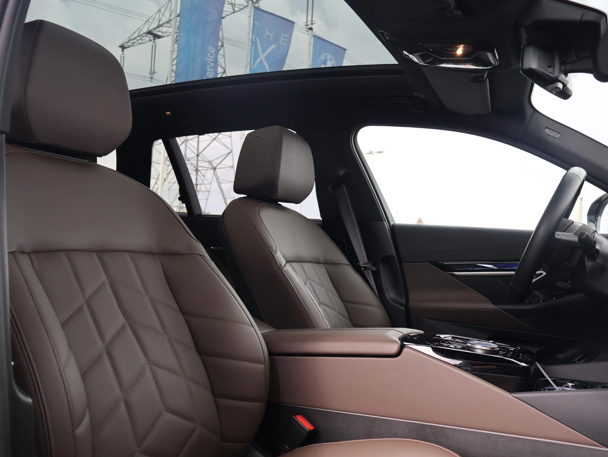 Hoofdafbeelding BMW i5