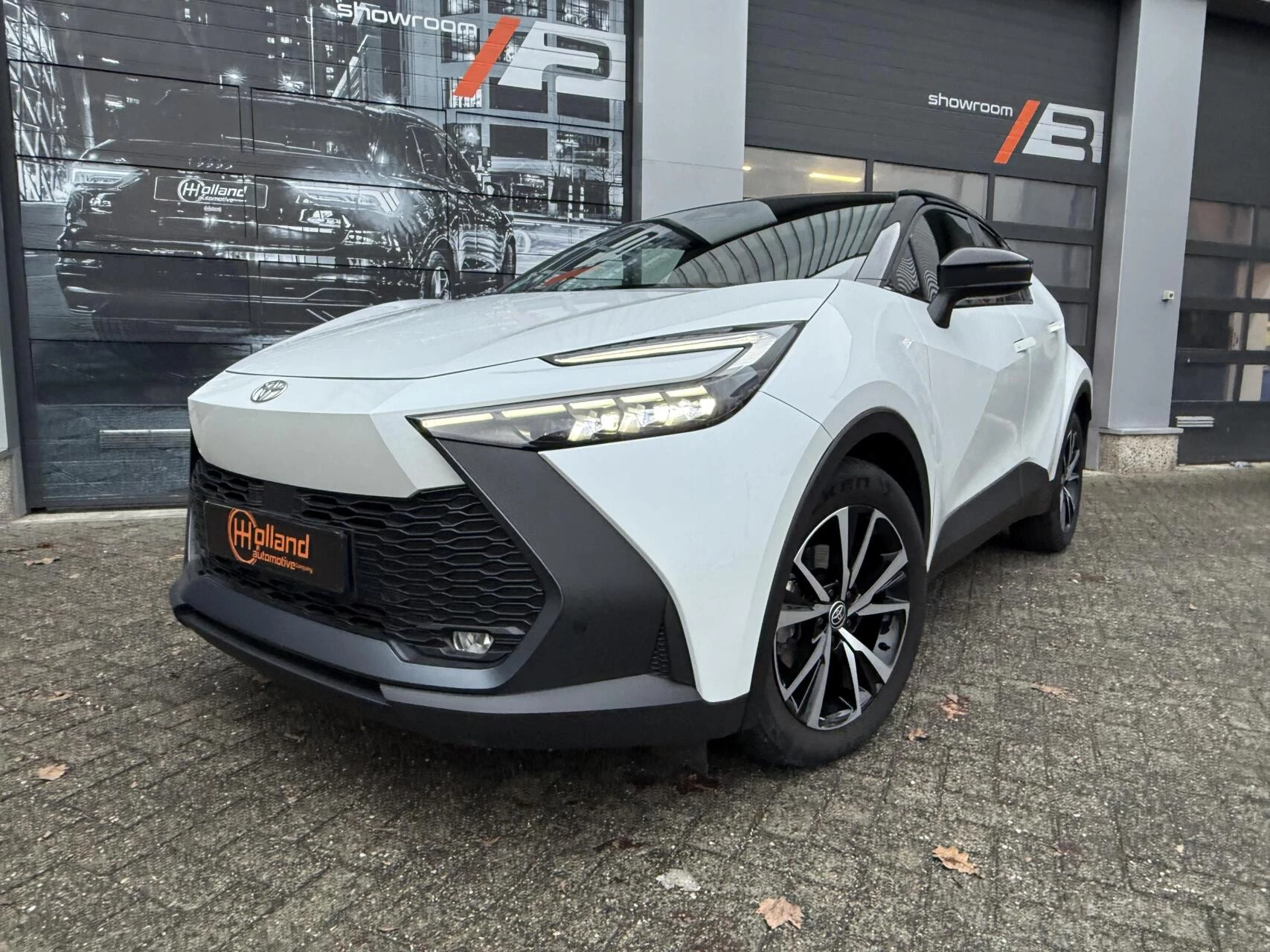 Hoofdafbeelding Toyota C-HR