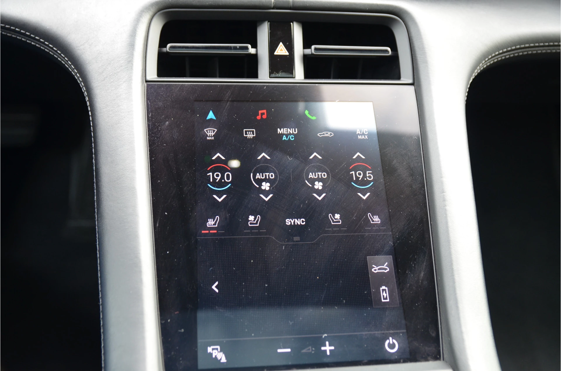 Hoofdafbeelding Porsche Taycan