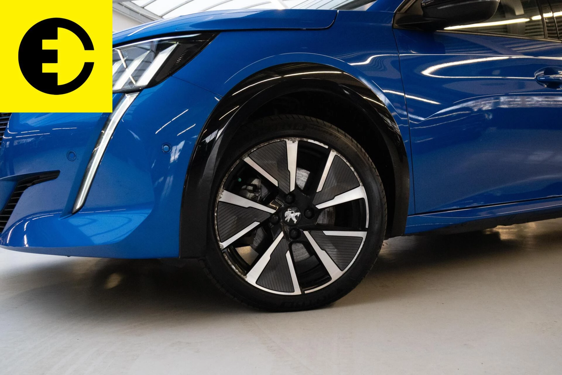 Hoofdafbeelding Peugeot e-208