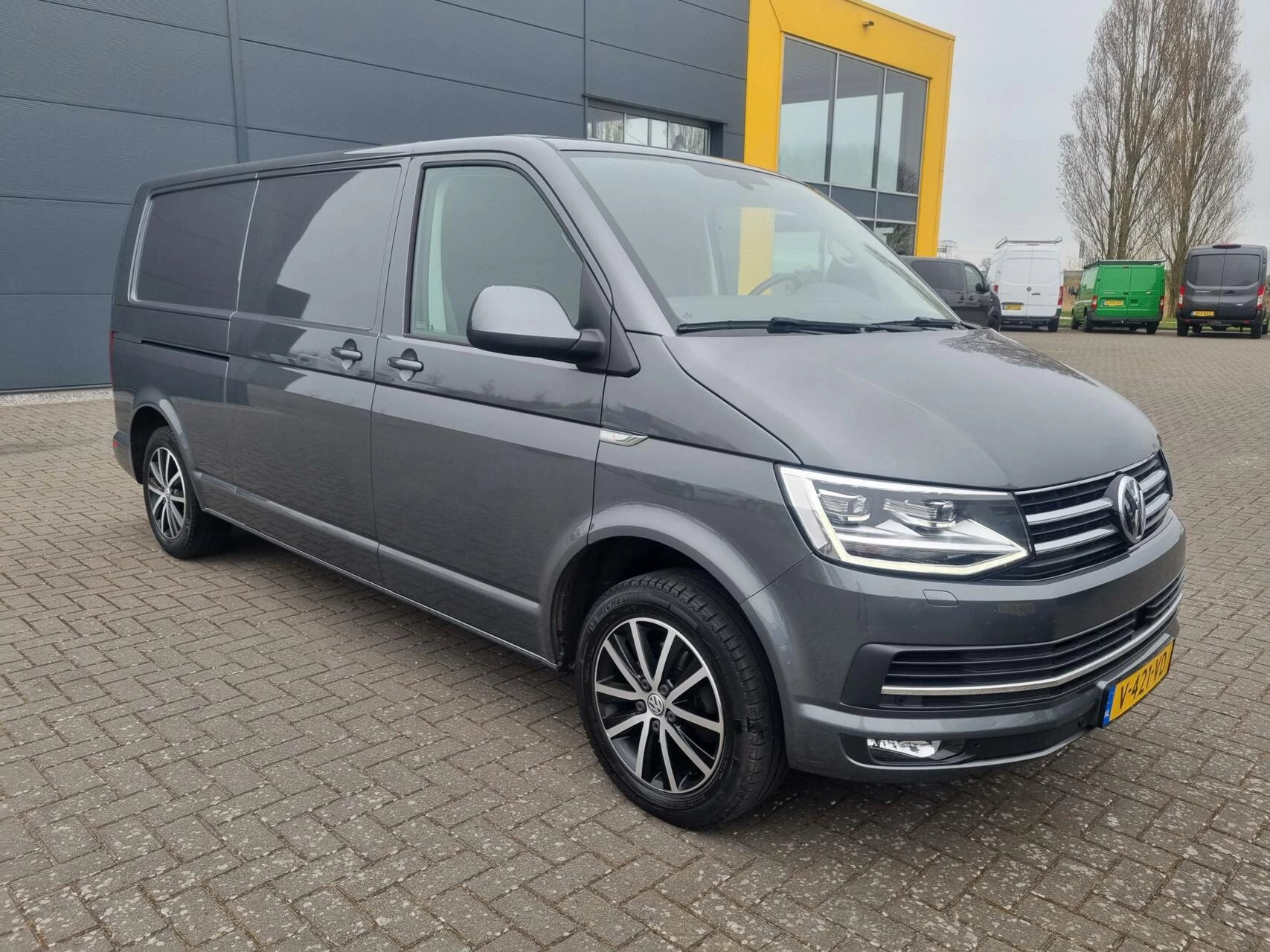 Hoofdafbeelding Volkswagen Transporter