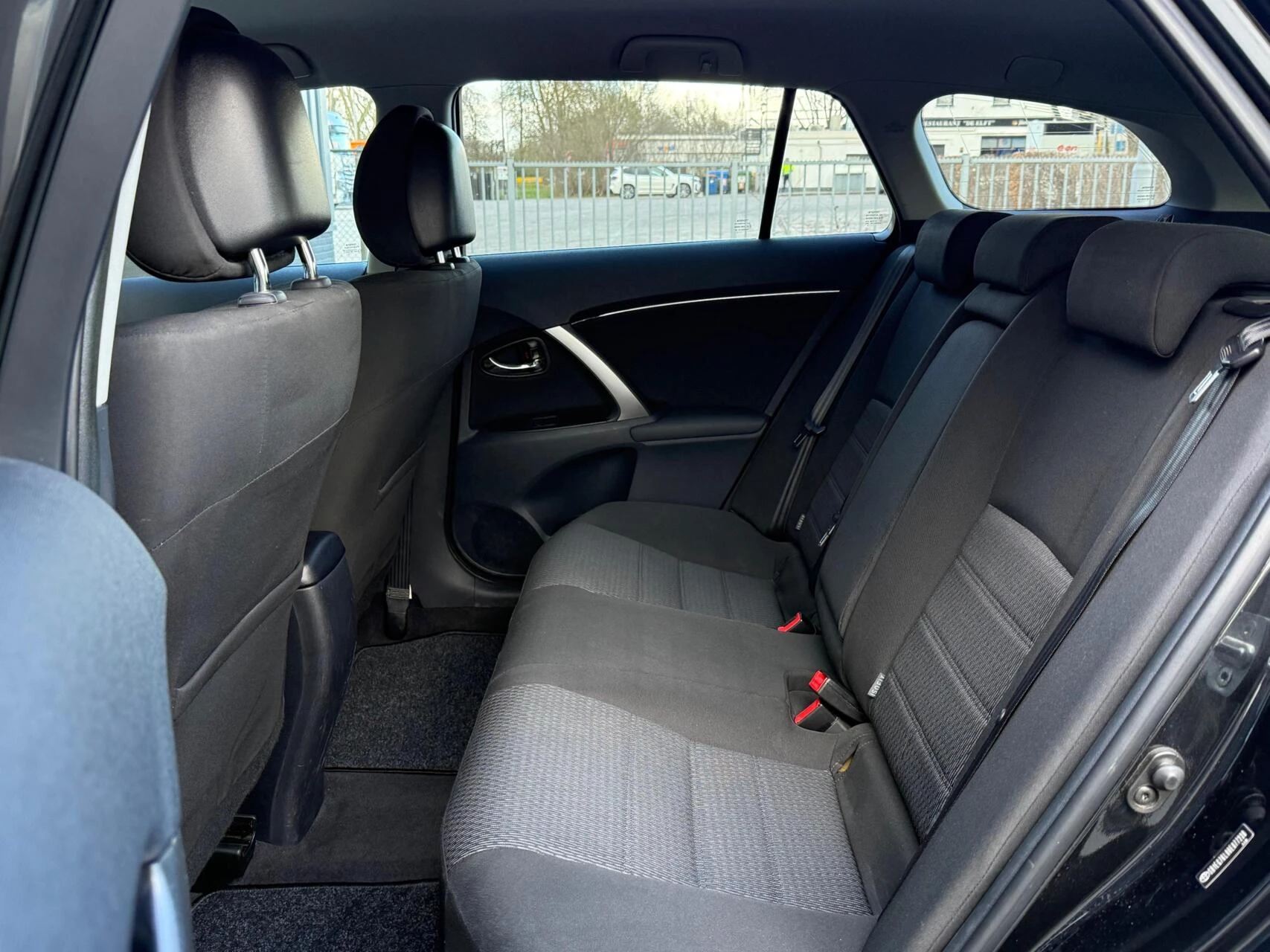 Hoofdafbeelding Toyota Avensis