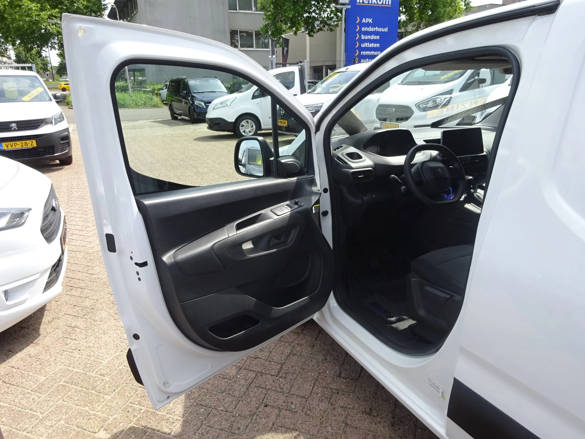 Hoofdafbeelding Peugeot Partner